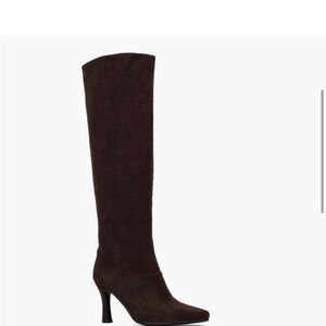 NWOT Chic Dark Brown Heeled Boots for Women